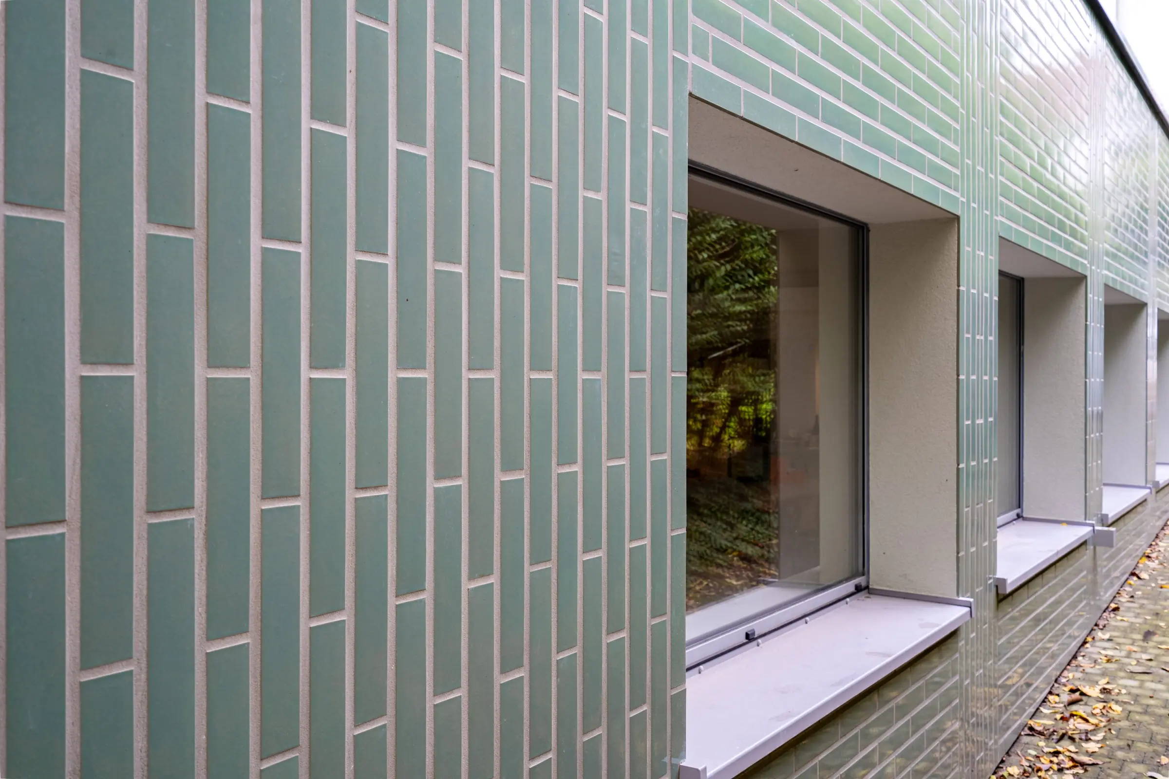 jade groene geveltegel